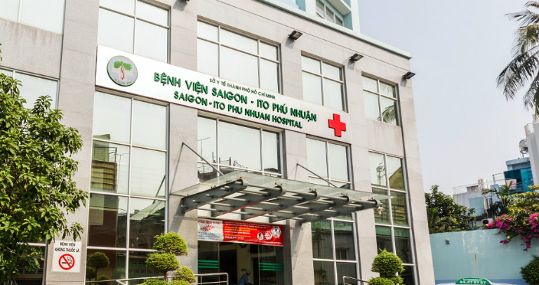 Bệnh viện Sài Gòn - ITO Phú Nhuận là một bệnh viện tư nhân đạt tiêu chuẩn quốc tế.